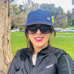 Meet your Posher, Hana